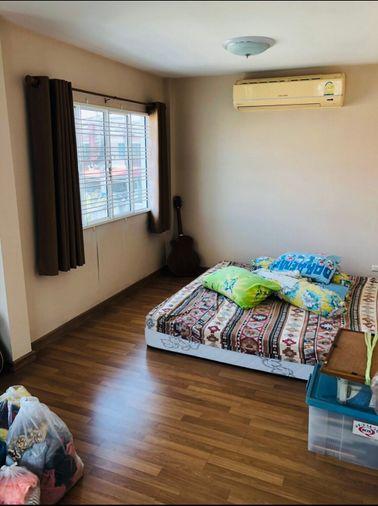 รูป 🏠 ขาย บ้านแฝด หมู่บ้านชวนชื่น เพชรเกษม 81 (เฟส 2) แปลงสวย ทำเลเงียบสงบ ไม่มีรถจอดขวางหน้าบ้าน✅ เดินทางสะดวกเข้า-ออกได้หลายเส้นทาง - รูปที่ 5/9