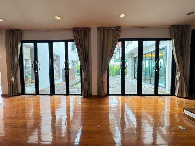 รูป บ้านบุษราคัม เรสซิเดนท์ บ้านแบบนี้…ไม่ได้มีไว้แค่อยู่อาศัย แต่มีไว้ “พักผ่อนทุกวัน” - รูปที่ 3/27