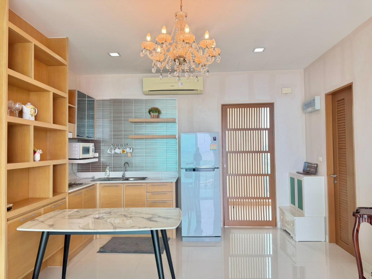รูป 🌊 For Sale : คอนโดติดชายหาด Casalunar Paradiso (คาซาลูน่า พาราดิโซ) - 2 ห้องนอน 2 ห้องน้ำ ชั้น 12 ห้องกว้าง อยู่สบาย - รูปที่ 9/23