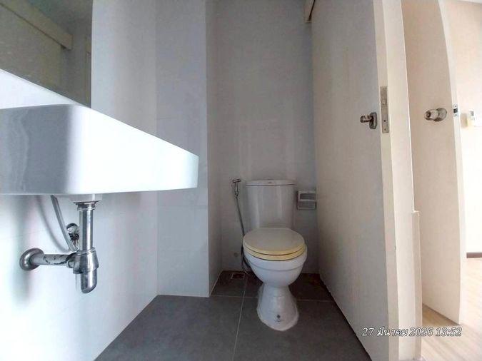 picture 🏢 Condo for Sale | Fresh Condominium - 9/11