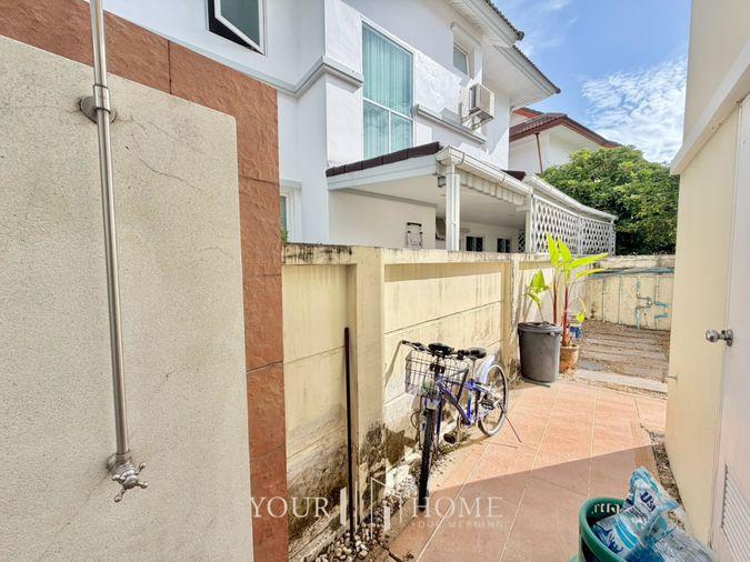picture Rare Find! 100 Sq.w. Single House at Casalunar with Private Beach Access - 29/49