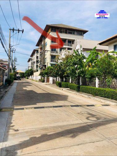 รูป 🏠 ขาย บ้านแฝด หมู่บ้านชวนชื่น เพชรเกษม 81 (เฟส 2) แปลงสวย ทำเลเงียบสงบ ไม่มีรถจอดขวางหน้าบ้าน✅ เดินทางสะดวกเข้า-ออกได้หลายเส้นทาง - รูปที่ 9/9