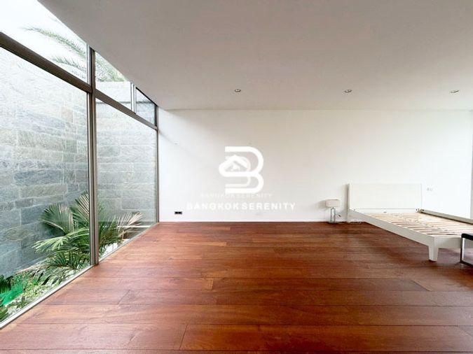 picture Pool Villa for sale at Windmill Golfcourse - 21/32