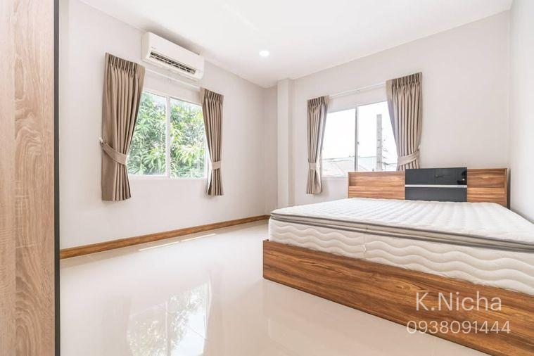 รูป HR3756ให้เช่าบ้านเดี่ยวหลังใหญ่ 122 ตร.ว. ลลิล อินเดอะพาร์ค วัชรพล–พหลโยธิน จอดรถ 6 คัน | Pet Friendly ใกล้สนามบินดอนเมือง - รูปที่ 24/47