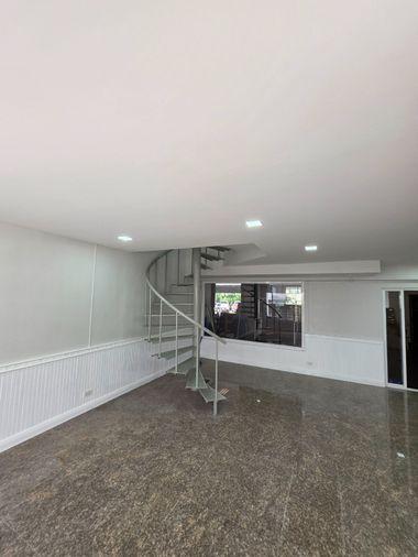 picture Thonglor Tower. 2beds 100sq.m. Line id: @pfagent - 4/10
