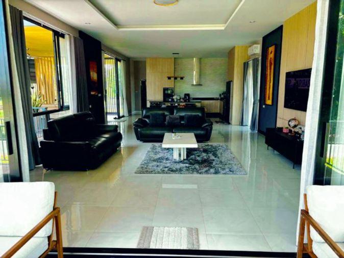 รูป ขายบ้านหรูในสนามกอล์ฟ Phoenix Gold พัทยา บ้านหลังใหญ่ - รูปที่ 4/12