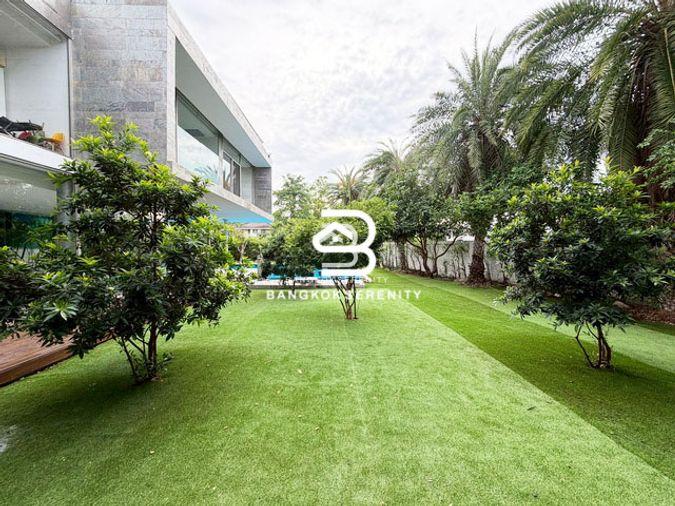 picture Pool Villa for sale at Windmill Golfcourse - 7/32