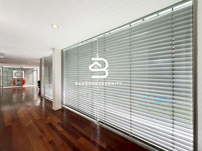 picture Pool Villa for sale at Windmill Golfcourse  - 26/32