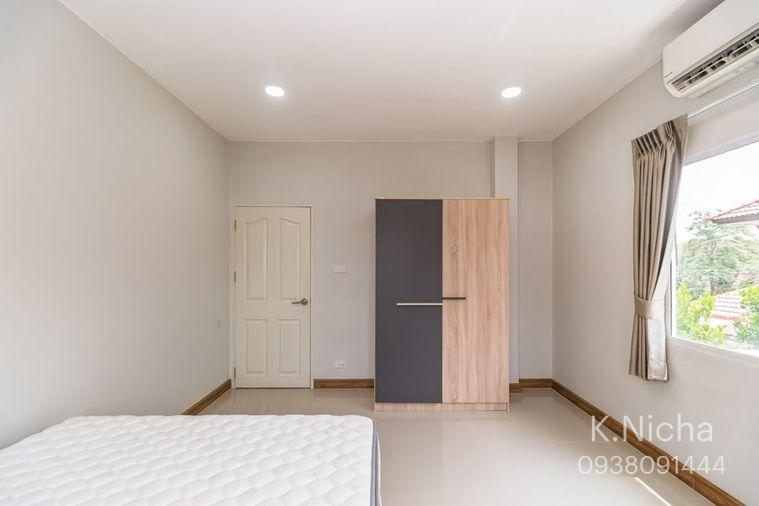 รูป HR3756ให้เช่าบ้านเดี่ยวหลังใหญ่ 122 ตร.ว. ลลิล อินเดอะพาร์ค วัชรพล–พหลโยธิน จอดรถ 6 คัน | Pet Friendly ใกล้สนามบินดอนเมือง - รูปที่ 37/47