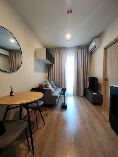 รูป RS7388 ให้เช่า Noble Nue District R9 คอนโด High-Rise ตกแต่งสวย ห้องชั้นสูงวิวเปิดโล่งไม่มีตึกบัง ใกล้ MRT พระราม 9  - รูปที่ 2/16