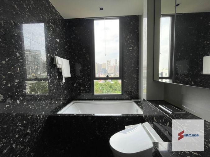 picture RS7397 For Rent: BEATNIQ Sukhumvit 32, a luxury condo next to BTS Thonglor. Spacious room with clear, private views. - 6/6