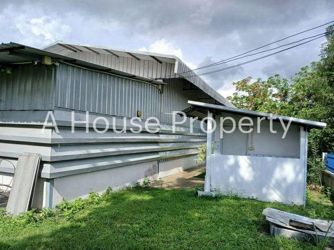 picture Factory and land for sale in Nong Kham, Sriracha, Chonburi. Excellent location. - 7/13