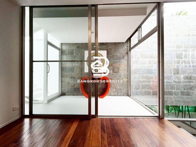 picture Pool Villa for sale at Windmill Golfcourse - 23/32