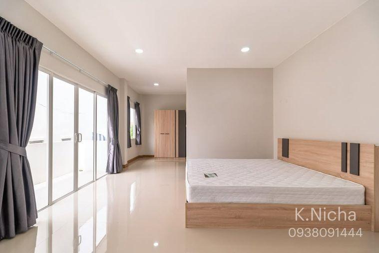 รูป HR3756ให้เช่าบ้านเดี่ยวหลังใหญ่ 122 ตร.ว. ลลิล อินเดอะพาร์ค วัชรพล–พหลโยธิน จอดรถ 6 คัน | Pet Friendly ใกล้สนามบินดอนเมือง - รูปที่ 13/47