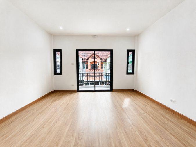 picture ⭐✨ RH-140 Benjasiri Phetkasem 91 Townhouse for Sale ✨⭐ - 1/12