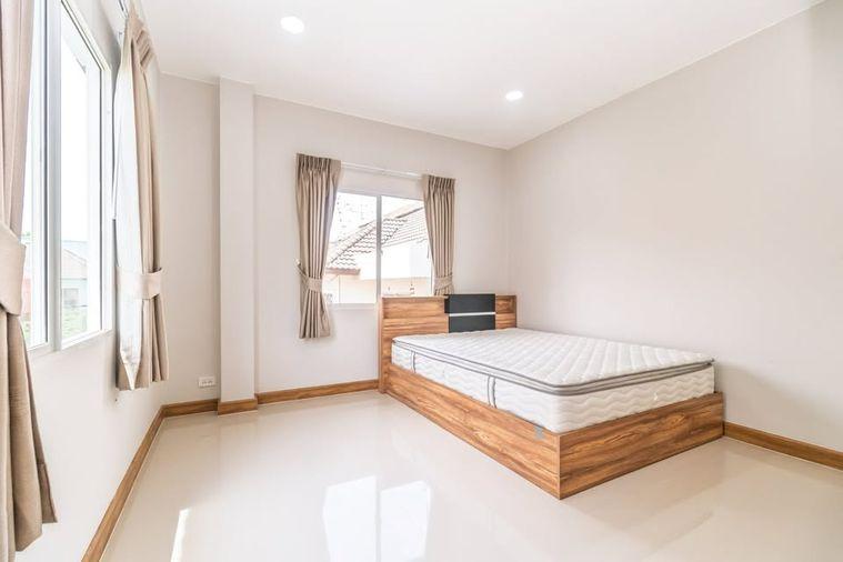 รูป HR3756ให้เช่าบ้านเดี่ยวหลังใหญ่ 122 ตร.ว. ลลิล อินเดอะพาร์ค วัชรพล–พหลโยธิน จอดรถ 6 คัน | Pet Friendly ใกล้สนามบินดอนเมือง - รูปที่ 40/47