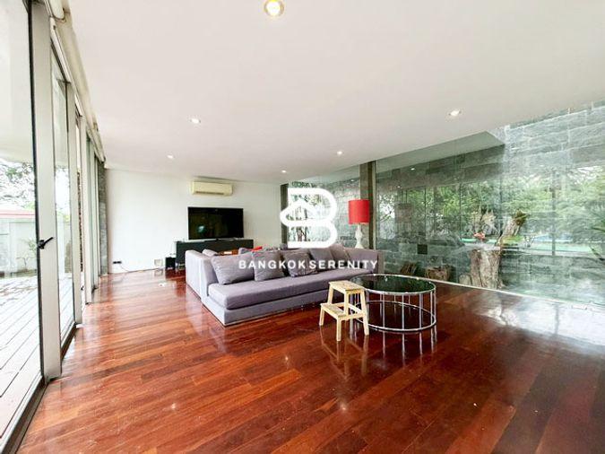 picture Pool Villa for sale at Windmill Golfcourse  - 9/32