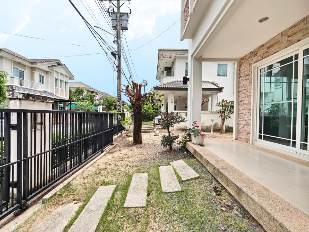 picture Ready-to-move-in detached house with luxury amenities. Excellent structure, no repairs needed. Great value. Close to renowned international schools. - 18/26