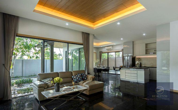 picture Luxury Pool Villa for Rent in Huay Yai Pattaya | 3 Bed | Private Pool | 120,000 THB - 10/21