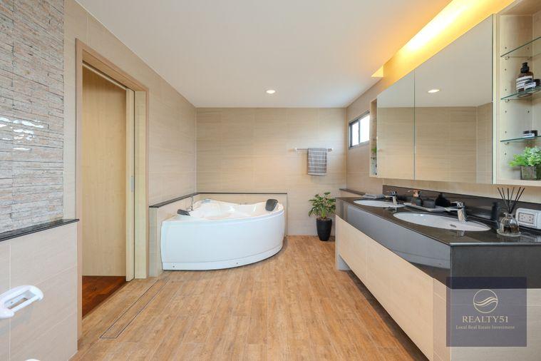 picture Luxury Pool Villa for Rent in Huay Yai Pattaya | 3 Bed | Private Pool | 120,000 THB - 15/25