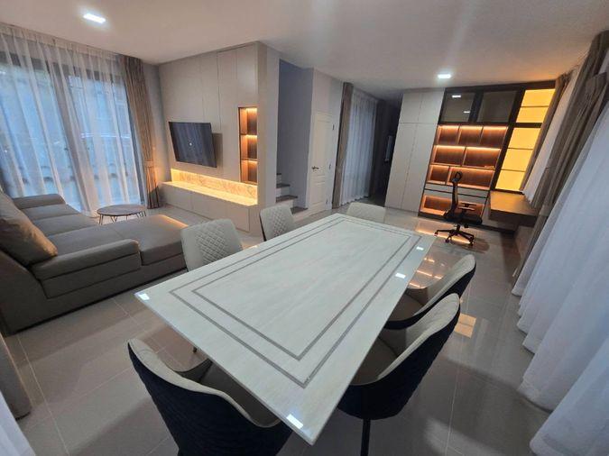 รูป บ้านเดี่ยวให้เช่า Grande Pleno สุขุมวิท–บางนา - รูปที่ 8/15