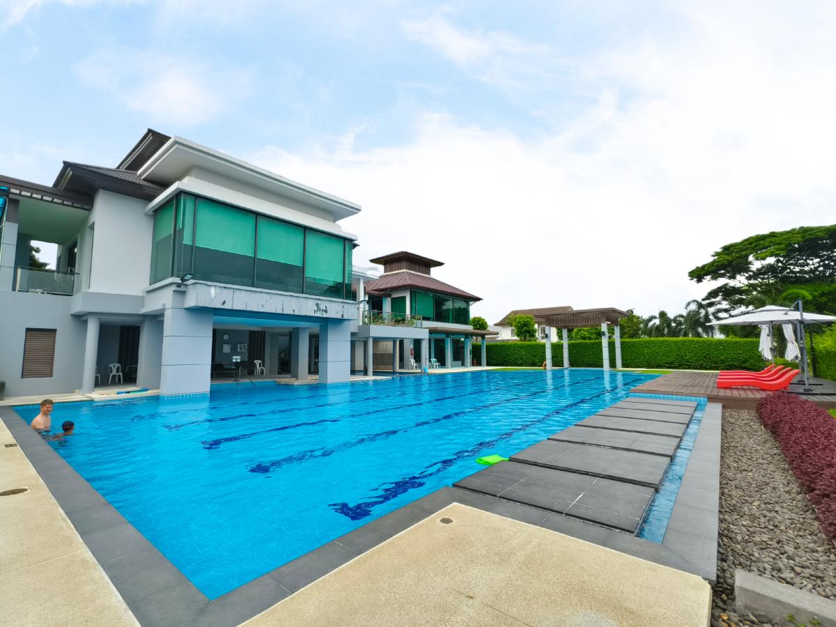 picture Ready-to-move-in detached house with luxury amenities. Excellent structure, no repairs needed. Great value. Close to renowned international schools. - 26/26