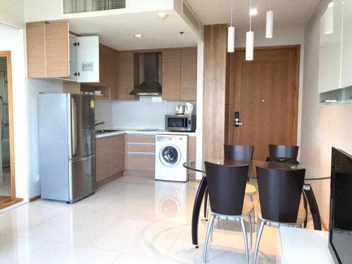 รูป 📣ให้เช่าคอนโด The Emporio Place (BTS พร้อมพงษ์) เฟอร์และเครื่องใช้ไฟฟ้าครบ @onestepliving - รูปที่ 2/11