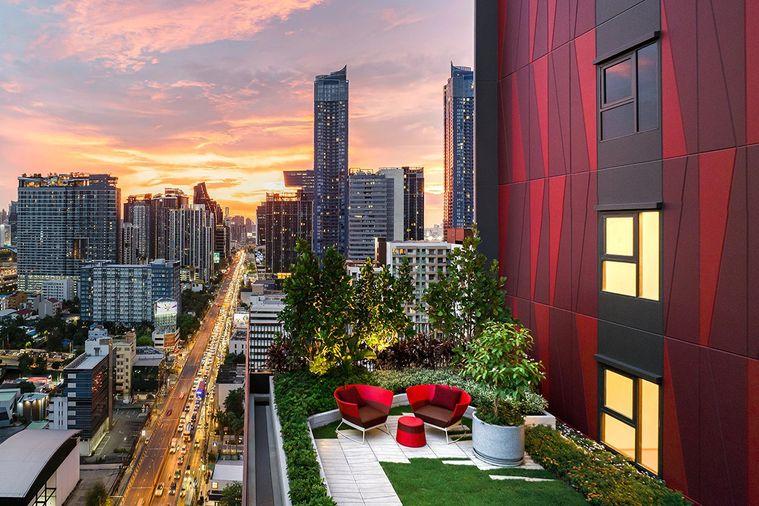 picture The Base Urban Rama 9, fully furnished condo, ready to move in - 10/10