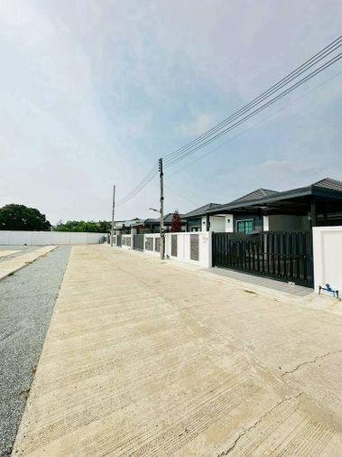 รูป บ้านเดี่ยวสร้างใหม่ หนองปลาไหล บางละมุง ชลบุรี บ้านสวยหน้าอยู่ - รูปที่ 1/19