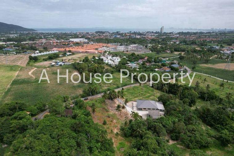 picture Prime land for sale in Bang Saray. Beautiful plot, great atmosphere, ideal for investment. - 2/7