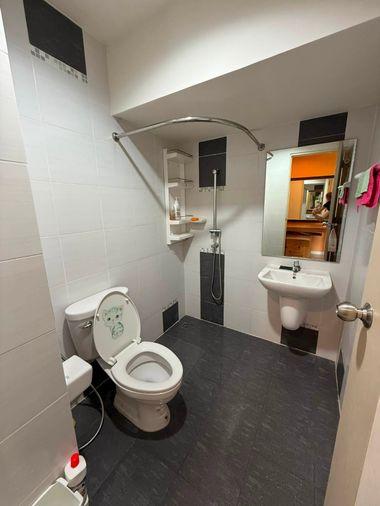 รูป 💥 ขายด่วน! ทาวน์โฮมหลังริม บ้านลุมพินี ทาวน์วิลล์ ราชพฤกษ์–ปิ่นเกล้า  ทำเลดี เดินทางสะดวก ต่อเติมและตกแต่งเรียบร้อย✅ พร้อมเข้าอยู่ได้ทันที - รูปที่ 7/19