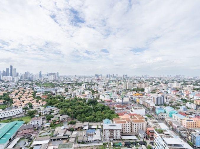picture Large 1Bedroom High Floor with Enclosed Kitchen - 10/10