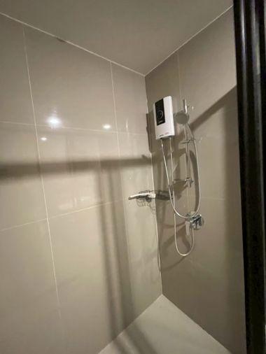 picture XT Huai Khwang | 22nd High Floor 1BR (Only 75m to MRT Huai Khwang) 18,000 THB / Month - 7/7