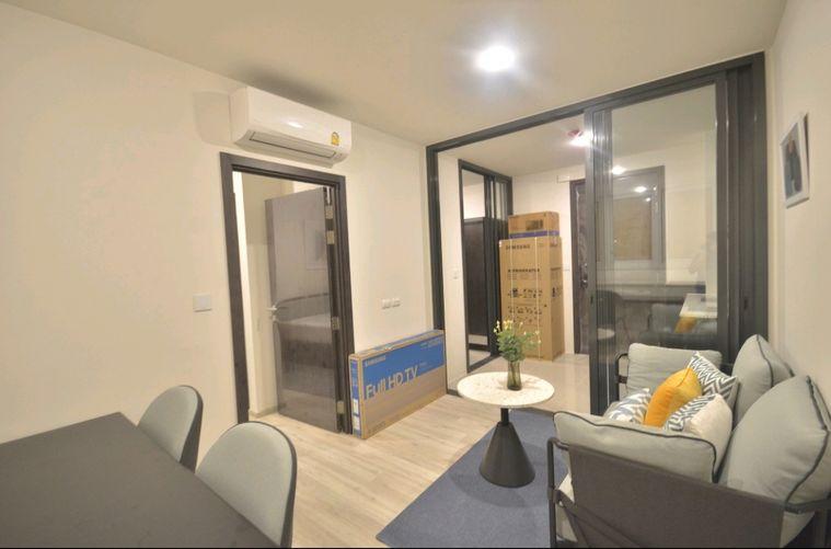 picture XT Huai Khwang | 22nd High Floor 1BR (Only 75m to MRT Huai Khwang) 18,000 THB / Month - 2/7