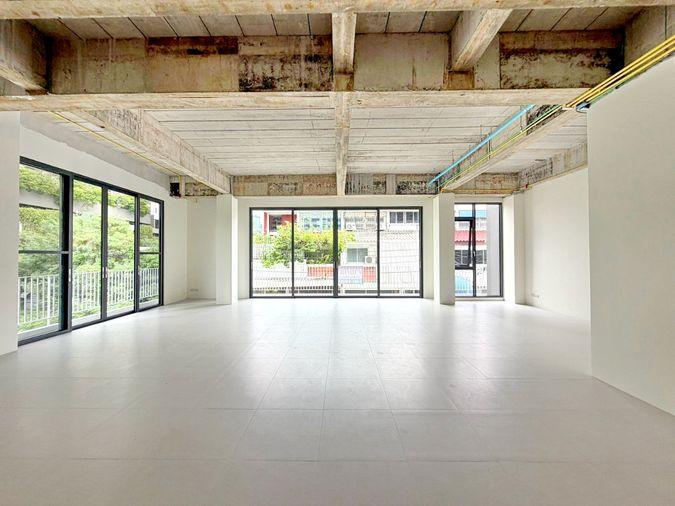 picture H0824, Office Building for sale Ratchada-Rama 9 - 3/4