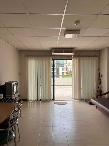 picture Specious room 80 sqm. , just minutes from BTSAri  - 1/25