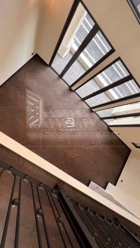 picture Luxury Townhome for sale at Silom Sathorn - 27/44