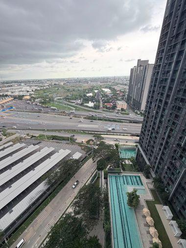 picture A Space Mega Bangna | Clearance Sale Direct from Developer (21st High Floor 1BR Fully Furnished Package) - 10/11