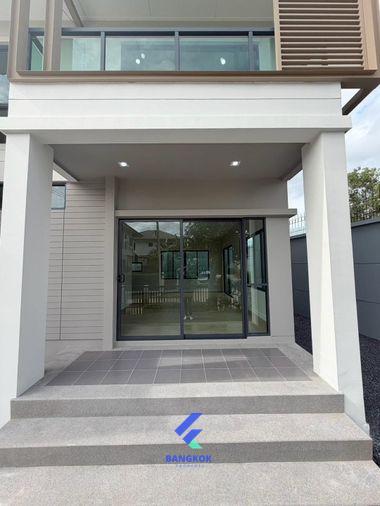 รูป 🏡🔥 บ้านเดี่ยวหลังมุม สวยพร้อมอยู่ | ติวานนท์–แจ้งวัฒนะ 💰 5.29 ล้าน | ฟรีโอน! | หน้าบ้านทิศใต้ ฟรีโอน!!! - รูปที่ 37/43