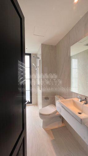 picture Luxury Townhome for sale at Silom Sathorn - 29/44