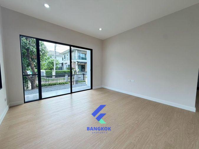 รูป 🏡🔥 บ้านเดี่ยวหลังมุม สวยพร้อมอยู่ | ติวานนท์–แจ้งวัฒนะ 💰 5.29 ล้าน | ฟรีโอน! | หน้าบ้านทิศใต้ ฟรีโอน!!! - รูปที่ 10/43