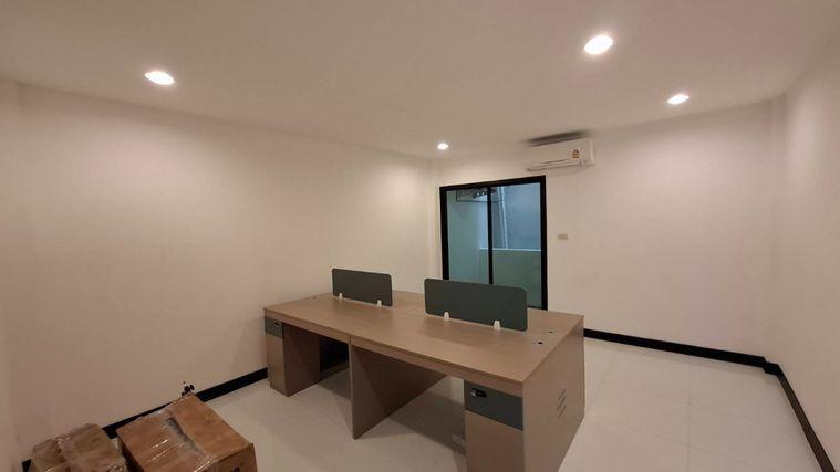 รูป ให้เช่า ด่วน Home Office/ ทาวน์โฮม ซอยสุขุมวิท 95 ใกล้ BTS บางจาก เพียง 400 เมตร (HO6916) - รูปที่ 10/12