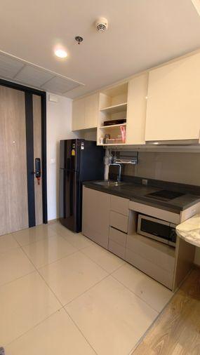 รูป Oka Haus Sukhumvit 36 ปล่อยเช่า ราคาดี ในสภาพห้องที่สะอาด เรียบร้อย 1 ห้องนอน 1 ห้องน้ำ พร้อมเข้าอยู่ - รูปที่ 3/9