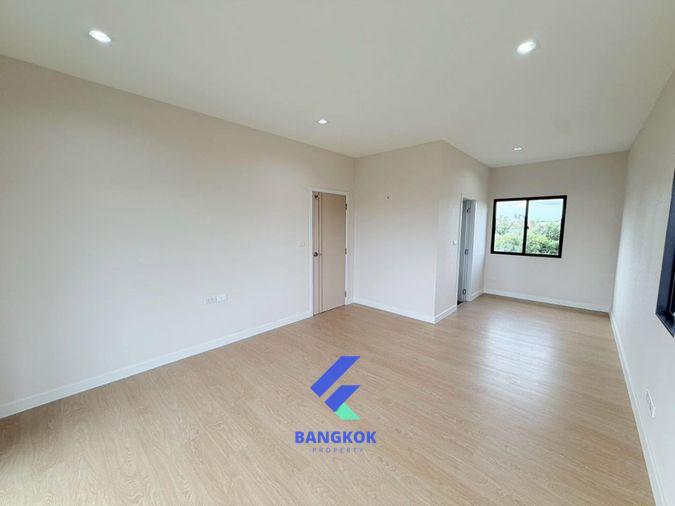 รูป 🏡🔥 บ้านเดี่ยวหลังมุม สวยพร้อมอยู่ | ติวานนท์–แจ้งวัฒนะ 💰 5.29 ล้าน | ฟรีโอน! | หน้าบ้านทิศใต้ ฟรีโอน!!! - รูปที่ 24/43
