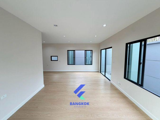 รูป 🏡🔥 บ้านเดี่ยวหลังมุม สวยพร้อมอยู่ | ติวานนท์–แจ้งวัฒนะ 💰 5.29 ล้าน | ฟรีโอน! | หน้าบ้านทิศใต้ ฟรีโอน!!! - รูปที่ 17/43