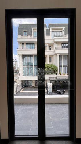 picture Luxury Townhome for sale at Silom Sathorn - 22/44