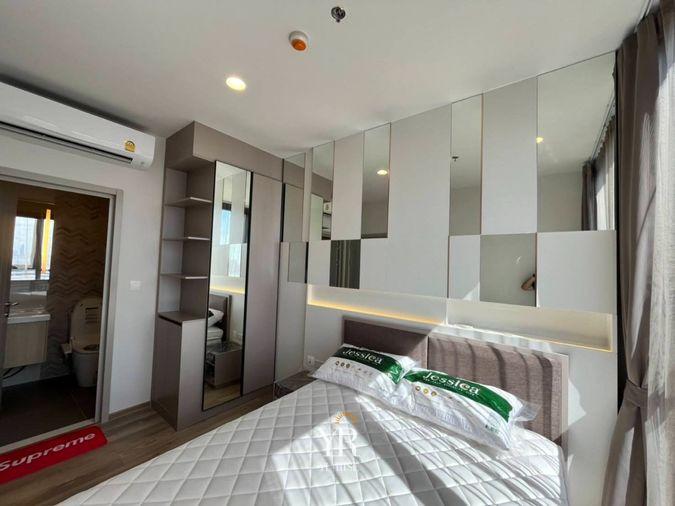 รูป Oka Haus Sukhumvit 36 ห้องใหม่แกะ กล่อง สภาพดียังไม่ผ่านการใช้งาน เฟอร์นิเจอร์ครบ - รูปที่ 3/4