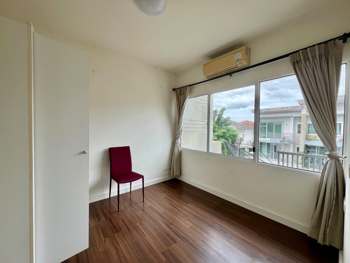 รูป ให้เช่า Townhome 3 ชั้น โครงการ Town Avenue พระราม 9 – กรุงเทพกรีฑา 7 ใกล้ถนนรามคำแหง 60 และทางด่วน เดินทางสะดวก - รูปที่ 13/32