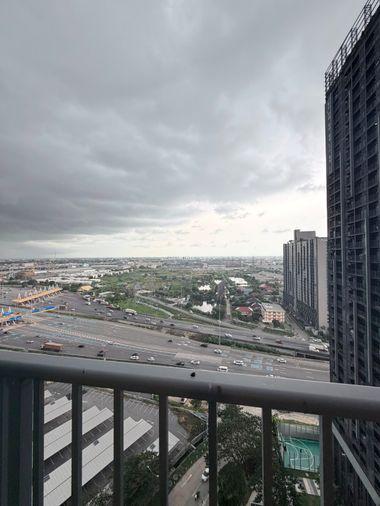 picture A Space Mega Bangna | Clearance Sale Direct from Developer (21st High Floor 1BR Fully Furnished Package) - 9/11