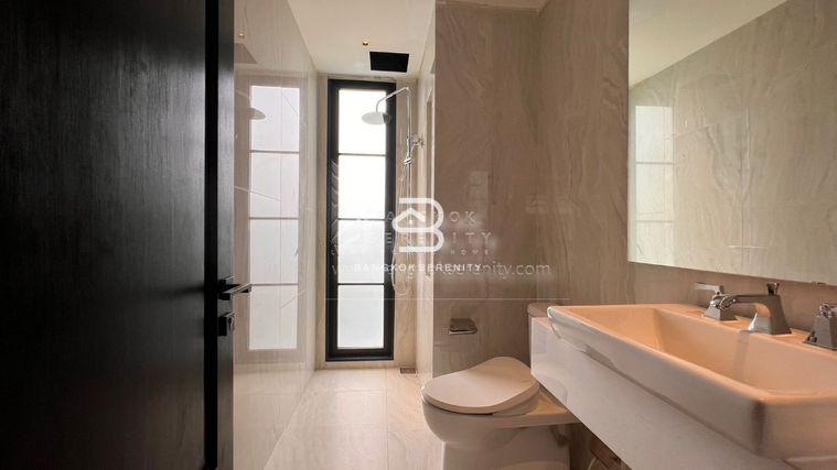 picture Luxury Townhome for sale at Silom Sathorn - 24/44